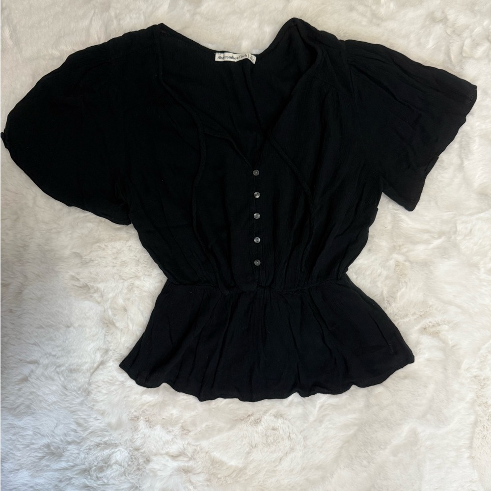 Abercrombie & Fitch Black Buttoned Blouse